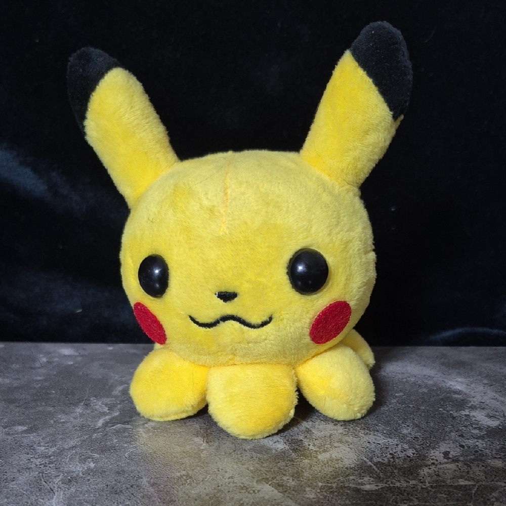 Yellow Pikachu Plush Toy Clip/Pin